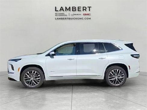 New 2026 Buick Enclave Avenir w/ Super Cruise Package image 2