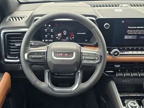 New 2026 GMC Canyon AT4 w/ Technology Plus Package AWD/4WD image 13