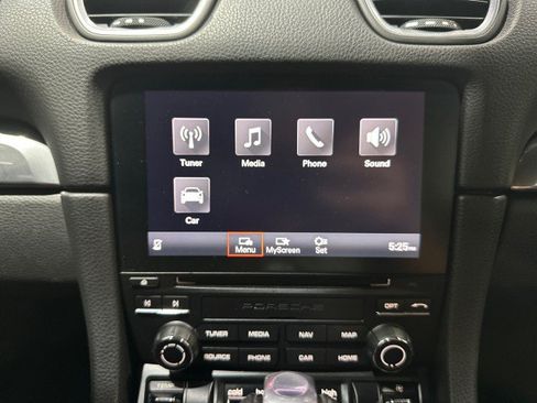 Used 2019 Porsche 718 Cayman RWD image 59