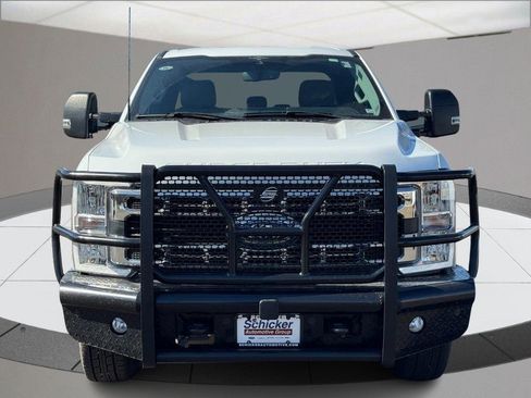 Used 2023 Ford F350 XLT image 9