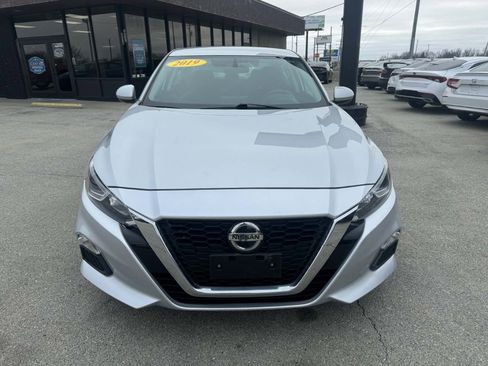 Used 2019 Nissan Altima 2.5 S image 3