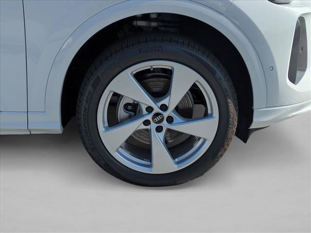 New 2025 Audi Q5 Premium AWD/4WD image 28