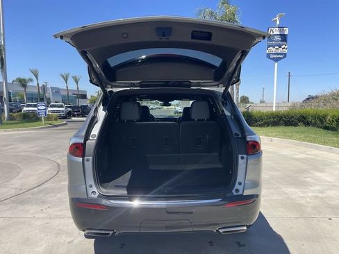 Certified 2023 Buick Enclave Essence w/ Sport Touring Edition FWD image 25