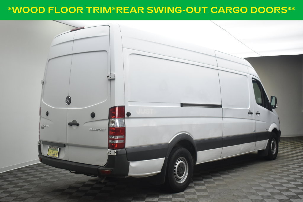 Used 2015 Mercedes-Benz Sprinter 2500 image 6