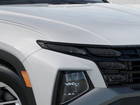 New 2026 Hyundai Tucson SE image 9