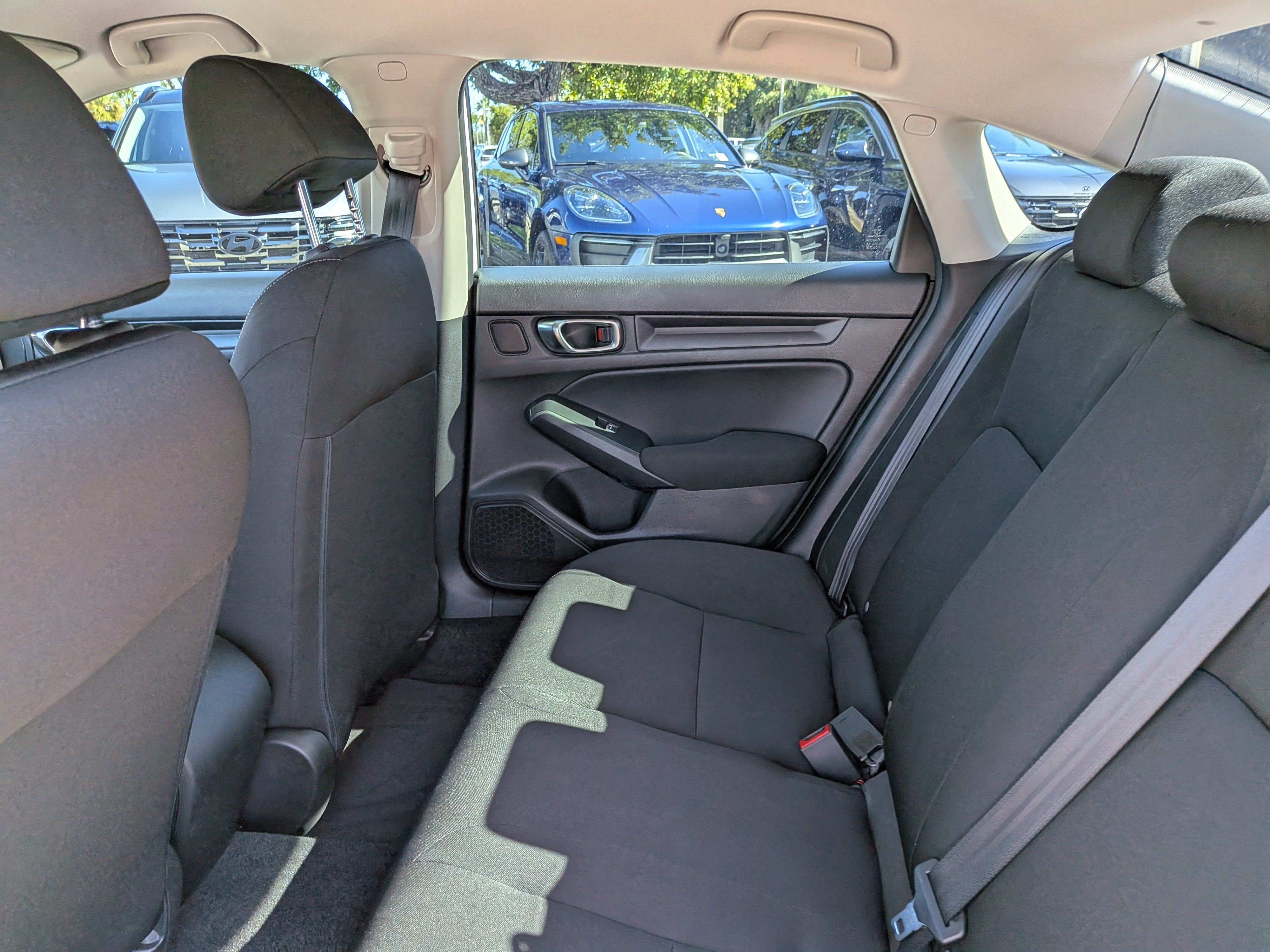 Used 2022 Honda Civic LX image 13