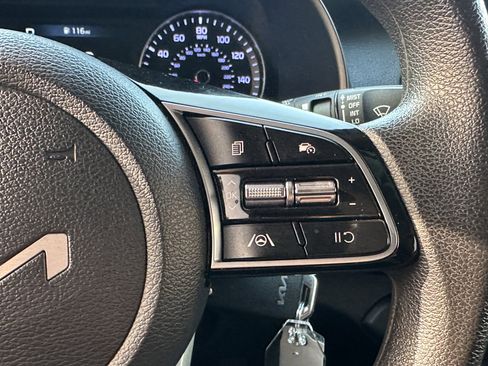 Used 2023 Kia Forte LXS w/ LXS Technology Package image 25