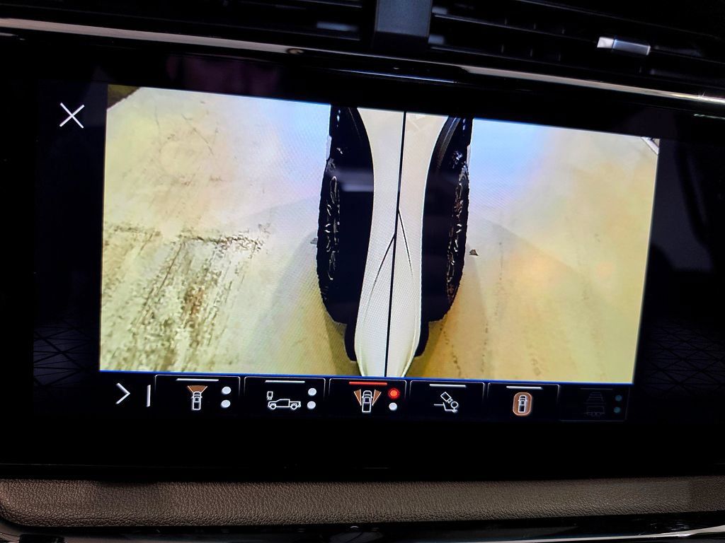 Used 2025 GMC Sierra 1500 AT4 AWD/4WD image 57