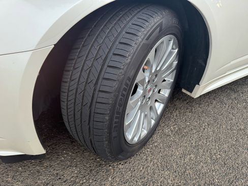 Used 2012 Cadillac CTS Coupe image 26