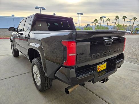 Used 2024 Toyota Tacoma SR5 image 3