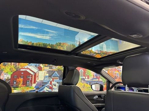 New 2026 Chrysler Pacifica Limited w/ S Appearance Package image 48