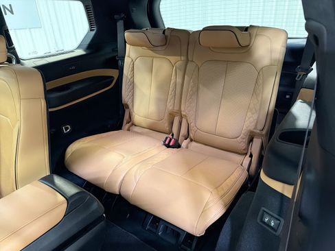 Used 2025 Jeep Grand Cherokee L Summit image 26