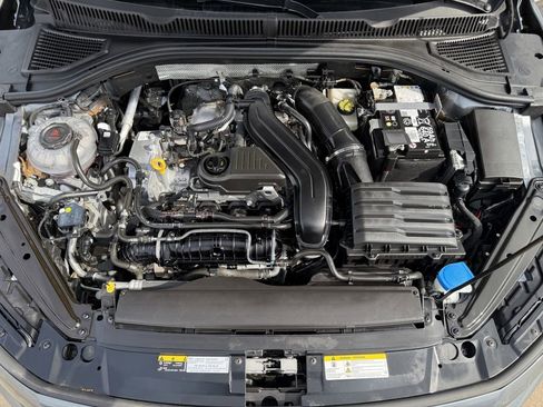 Used 2025 Volkswagen Jetta Sport FWD image 28