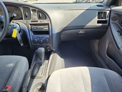 Used 2006 Hyundai Elantra GLS image 11