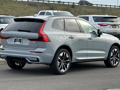 Used 2026 Volvo XC60 B5 Plus w/ Protection Package Premier