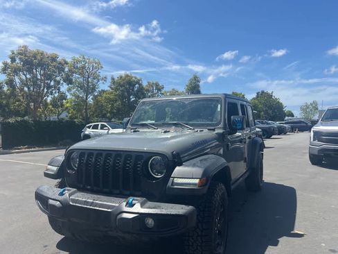 Used 2023 Jeep Wrangler Unlimited AWD/4WD image 5