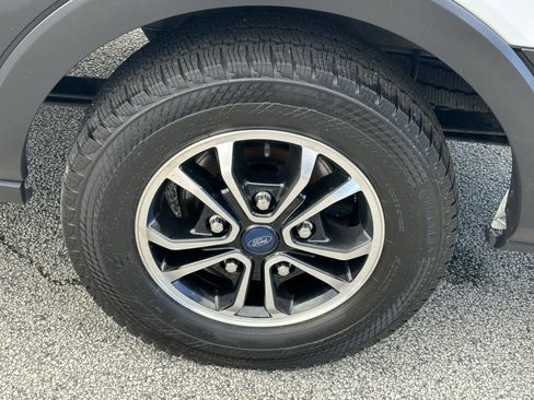 Used 2022 Ford Transit 350 XLT image 22