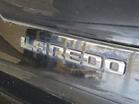 Used 2022 Jeep Grand Cherokee L Laredo w/ Luxury Tech Group I RWD image 7