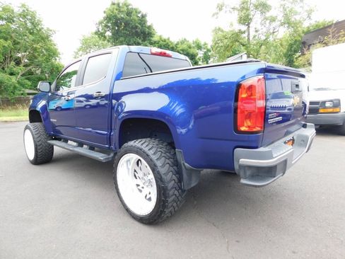 Used 2015 Chevrolet Colorado LT w/ Luxury Package RWD image 3