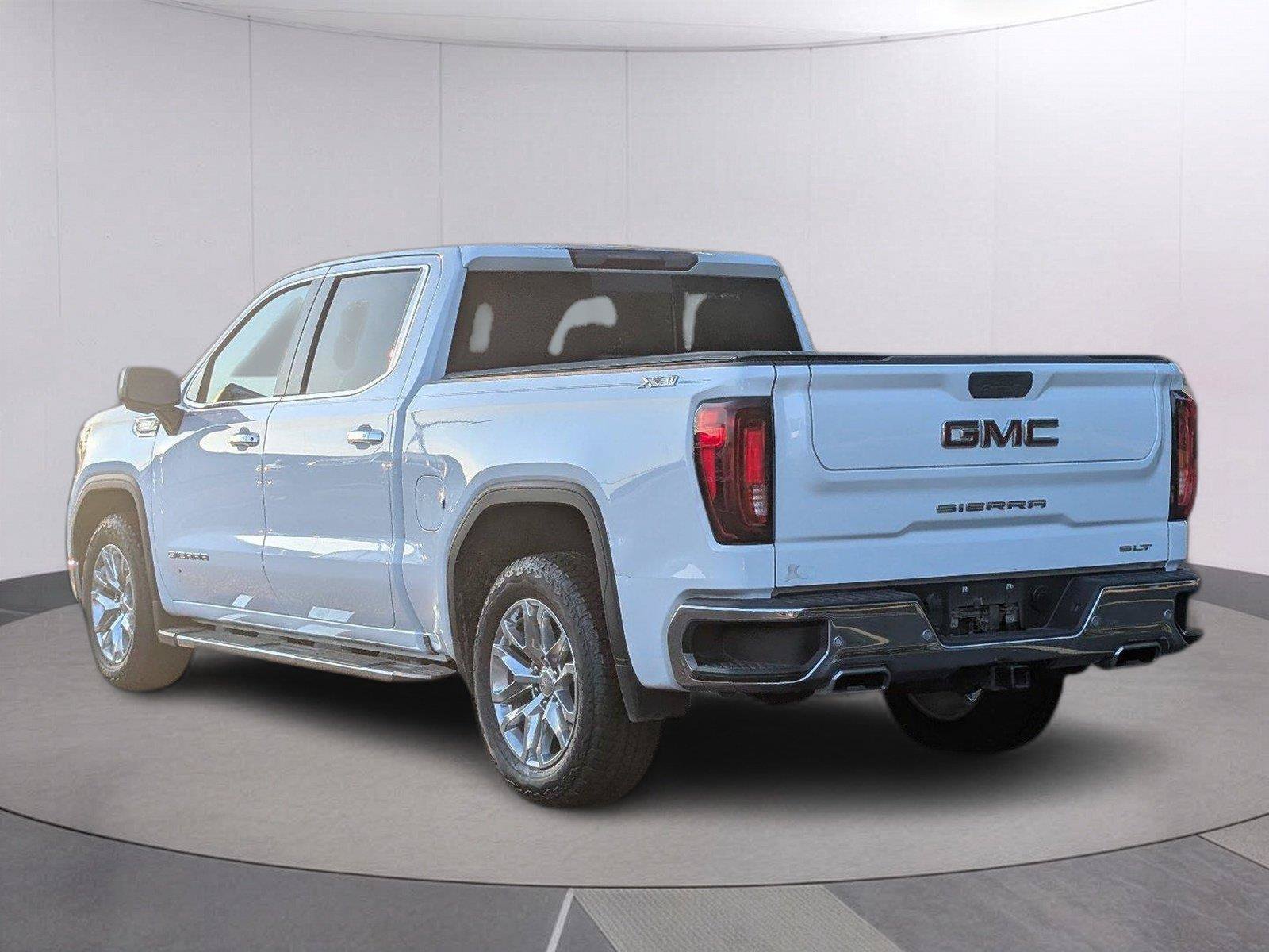 Used 2021 GMC Sierra 1500 SLT w/ SLT Premium Plus Package AWD/4WD image 3