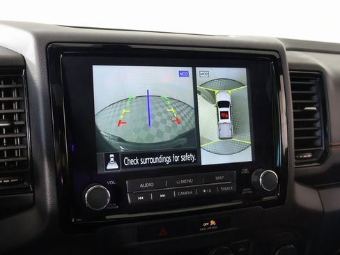 Used 2023 Nissan Frontier PRO-4X w/ Pro-4X Premium Package image 6