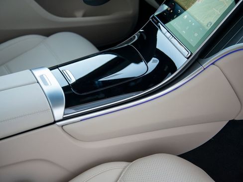 New 2026 Mercedes-Benz GLC 300 4MATIC image 21