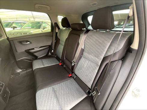 Certified 2023 Nissan Rogue SV image 15