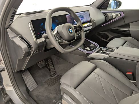 Used 2026 BMW X3 xDrive30 w/ Premium Package image 4