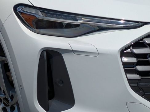 New 2026 Audi Q5 Premium Plus AWD/4WD image 16