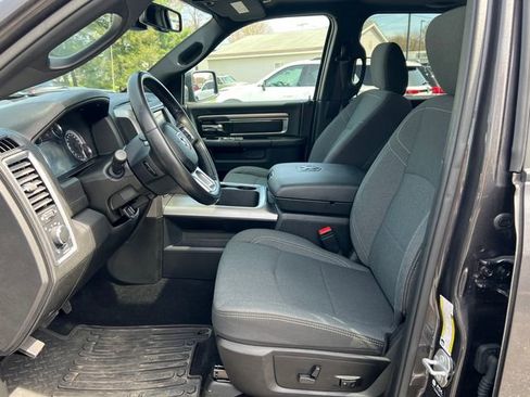 Used 2024 RAM 1500 Classic Warlock w/ Electronics Group image 4