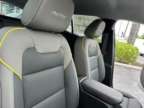 New 2026 Chevrolet Trax ACTIV FWD image 33