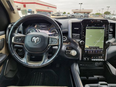 Used 2019 RAM 1500 Limited AWD/4WD image 12