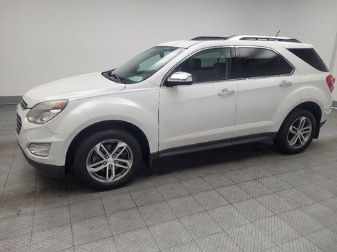 Used 2017 Chevrolet Equinox Premier w/ Enhanced Convenience Package FWD image 2