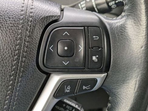 Used 2018 Toyota Sienna XLE Premium image 20