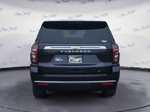 Used 2024 Chevrolet Suburban LT AWD/4WD image 4