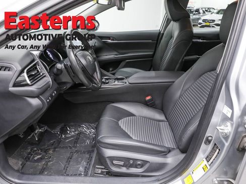 Used 2024 Toyota Camry SE FWD image 14