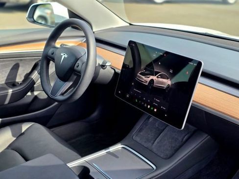 Used 2023 Tesla Model 3 Long Range AWD/4WD image 20
