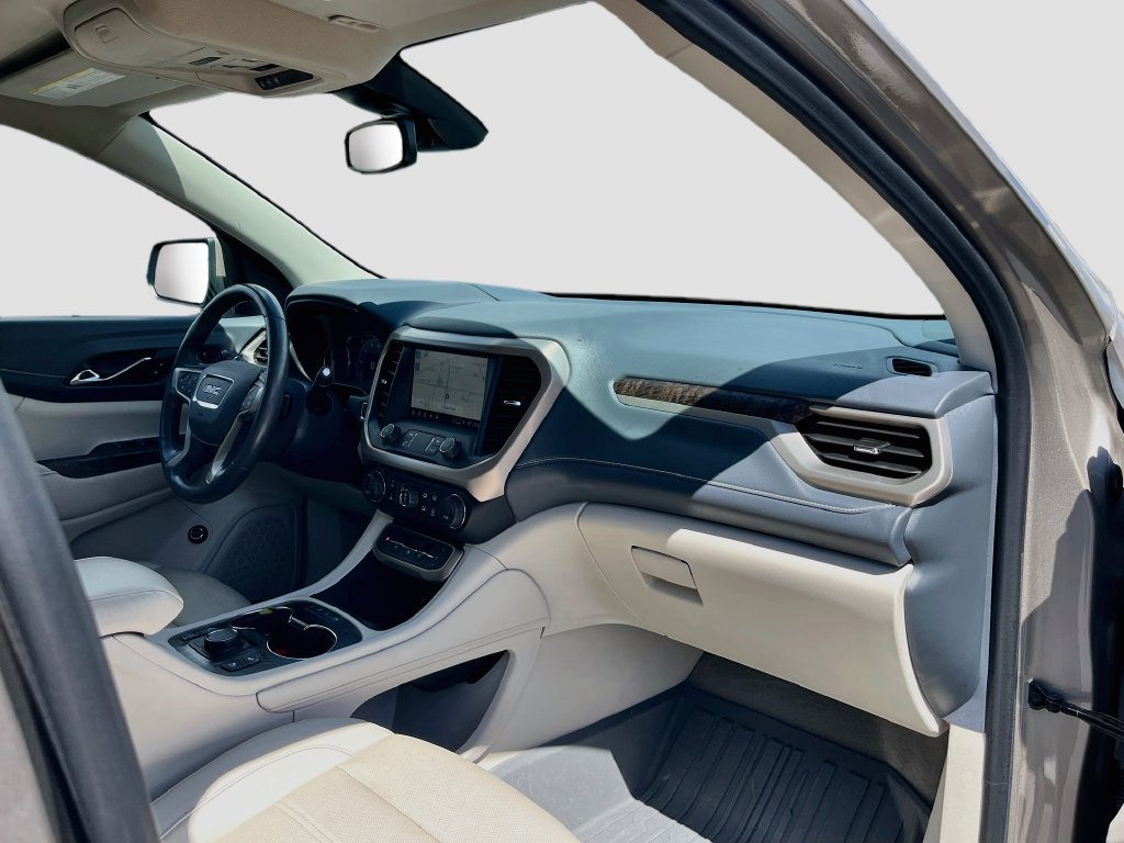 Used 2022 GMC Acadia Denali w/ Trailering Package FWD image 32