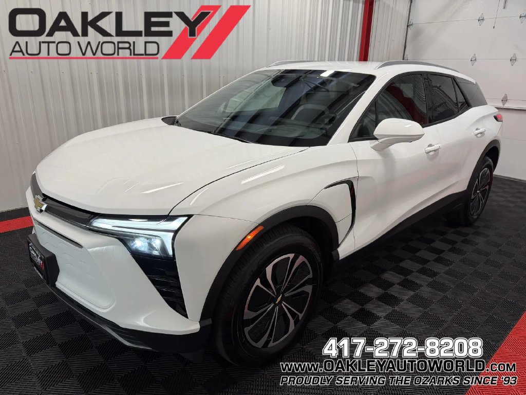 Used 2024 Chevrolet Blazer EV LT AWD/4WD image 1