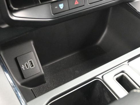 New 2025 Ford F150 Lightning Flash AWD/4WD image 16