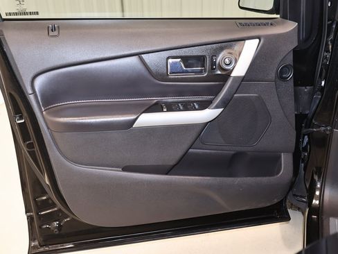 Used 2014 Ford Edge Limited w/ Equipment Group 301A image 11