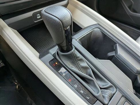 Certified 2023 Honda Accord EX image 15