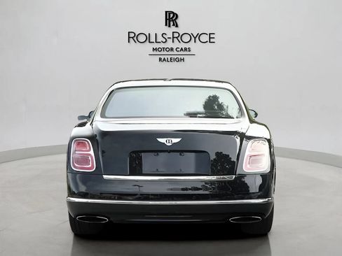 Used 2017 Bentley Mulsanne RWD image 5