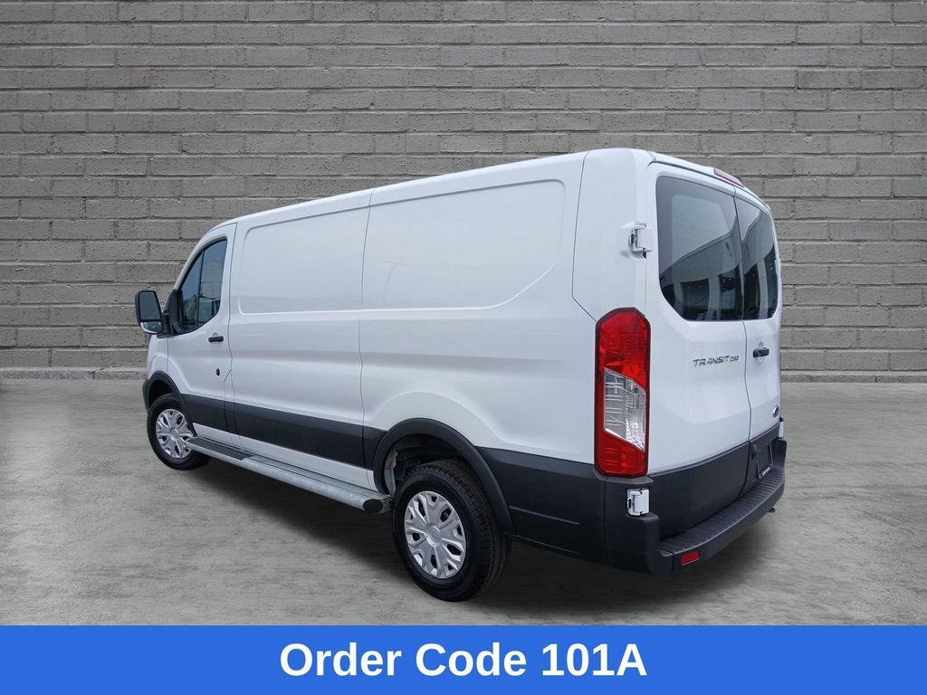 Used 2025 Ford Transit 250 Low Roof w/ Exterior Upgrade Package RWD image 4