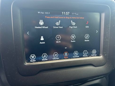 Certified 2020 Jeep Renegade Altitude AWD/4WD image 21