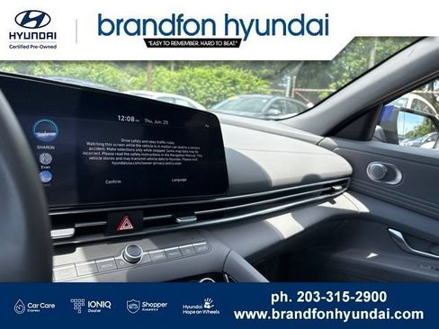 Used 2024 Hyundai Elantra SEL w/ Convenience Package FWD image 18
