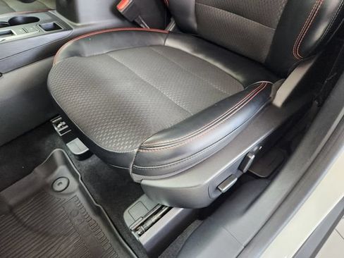 Used 2023 Ford Escape ST-Line Elite AWD/4WD image 10