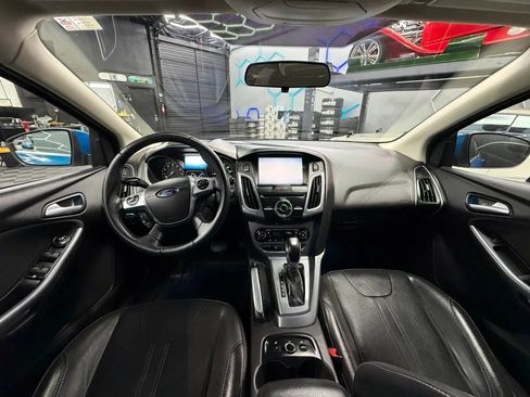 Used 2014 Ford Focus Titanium image 8