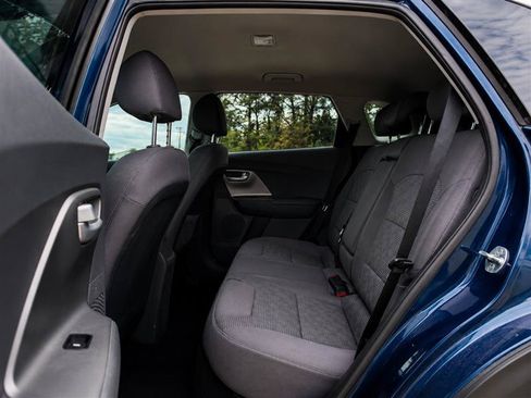 Used 2018 Kia Niro LX FWD image 14