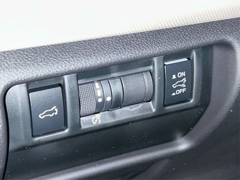 New 2026 Subaru Forester Premium image 38